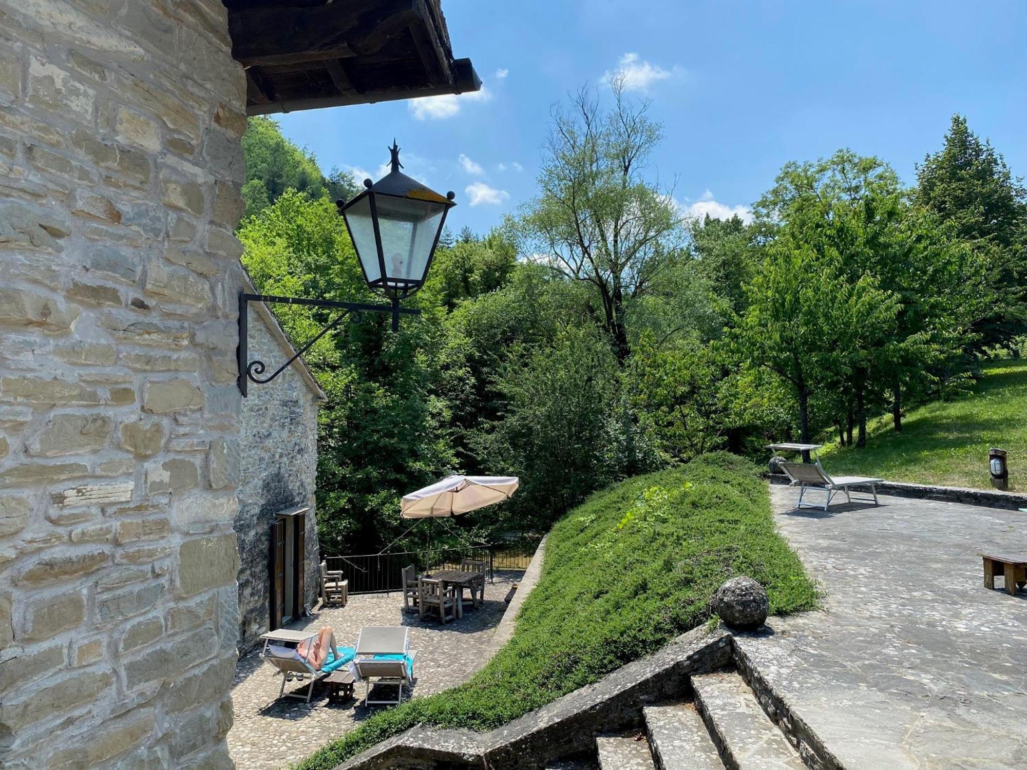 Borgo Corniola B&B Naturista Маради Екстериор снимка