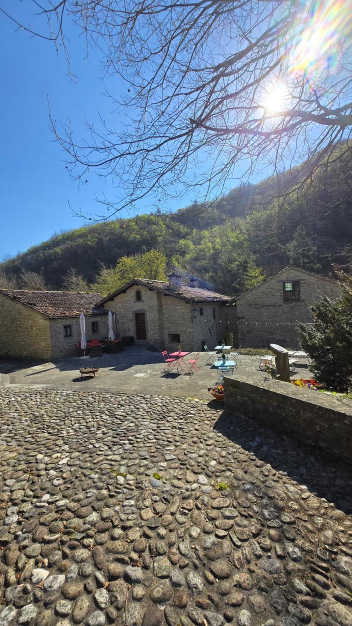 Borgo Corniola B&B Naturista Маради Екстериор снимка