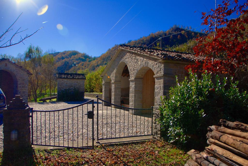 Borgo Corniola B&B Naturista Маради Екстериор снимка